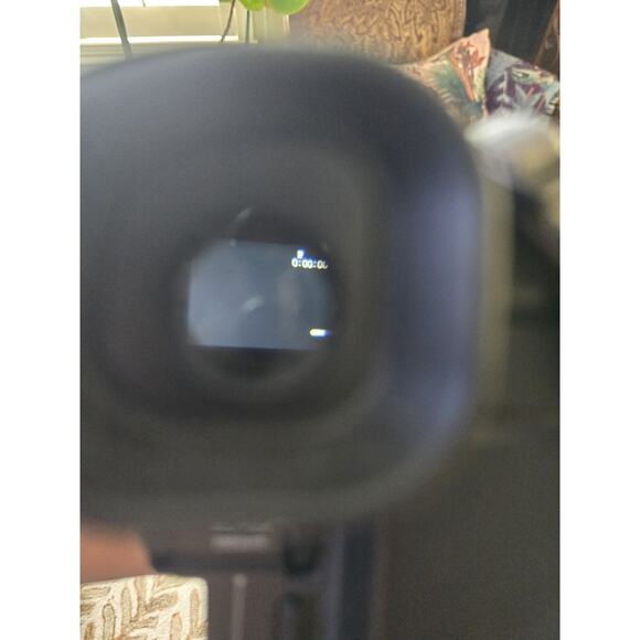 Sony Handycam Video 8 CCD-TR86 30x Digital Zoom UNTESTED FOR PARTS ONLY - Picture 4 of 8